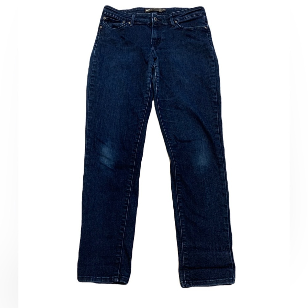 3/$15 Levi's Demi Curve Mid Rise Skinny Jeans - Size 8/29